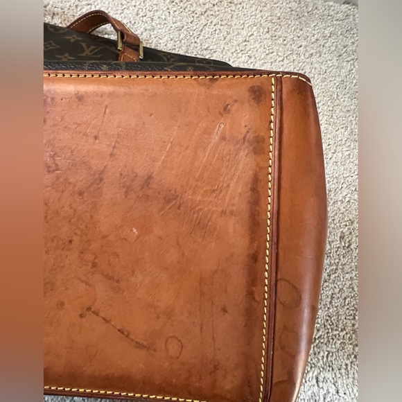 SALE!Louis Vuitton Monogram Canvas Cabas Mezzo bag. Better than neverfull imo - Picture 17 of 17